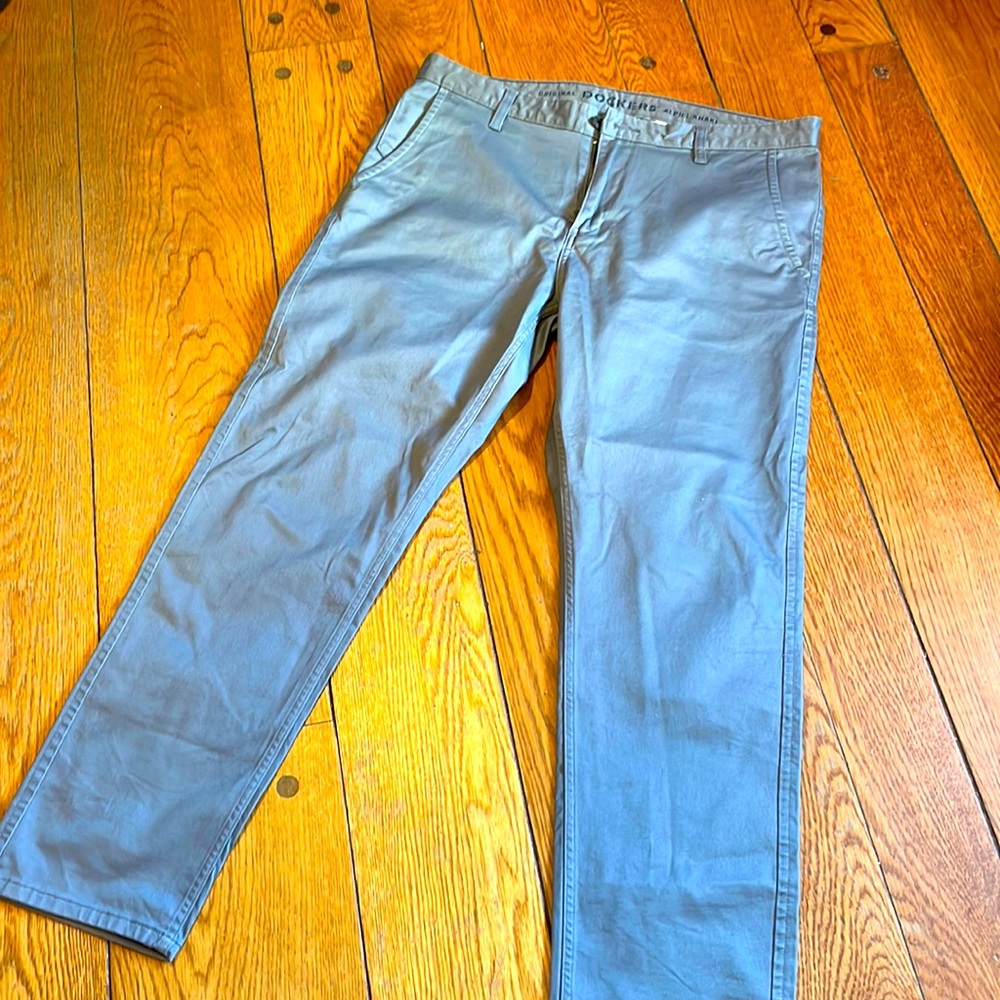 EUC worn once Dockers grey khakis size 36 waist 30 length